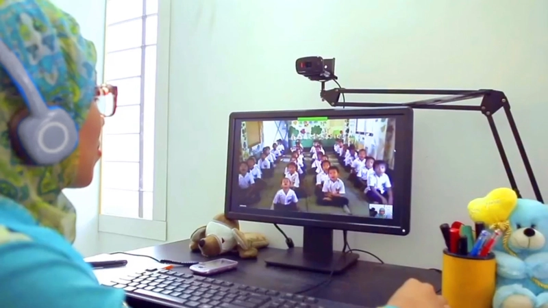 Digital School Program