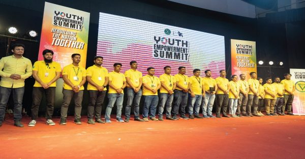 Youth Empowerment Summit (YES) Empowering Youth for a Brighter Future